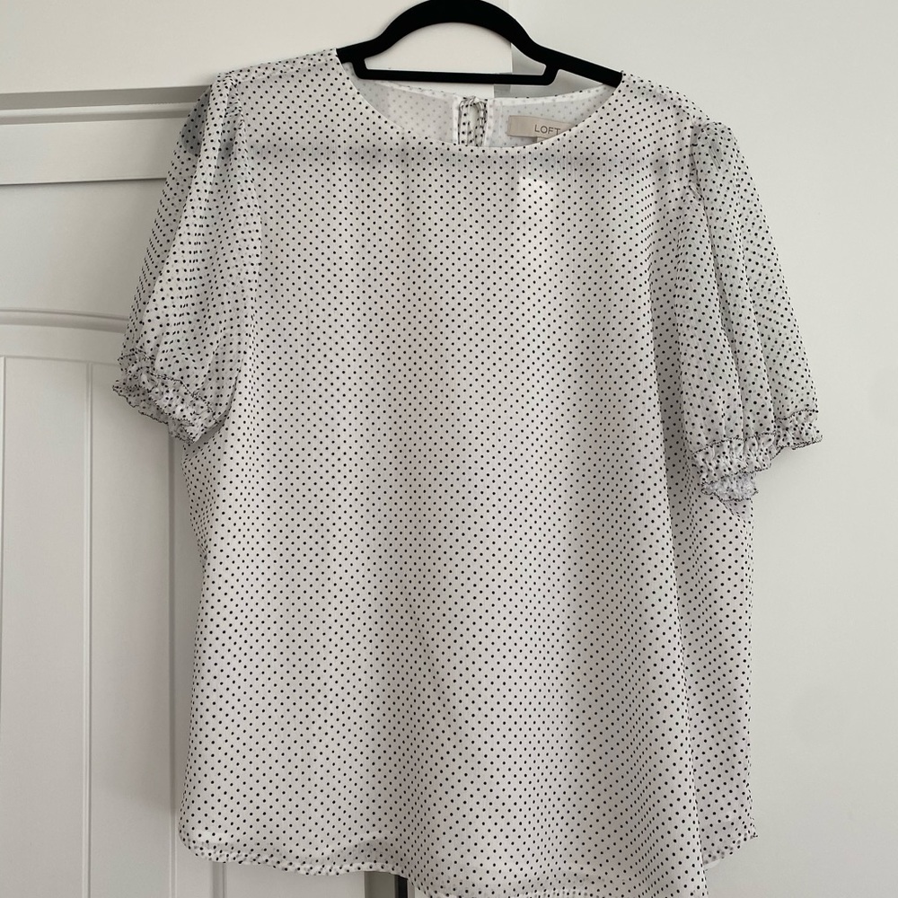 Loft Pokadot Blouse with ruffle sleeves